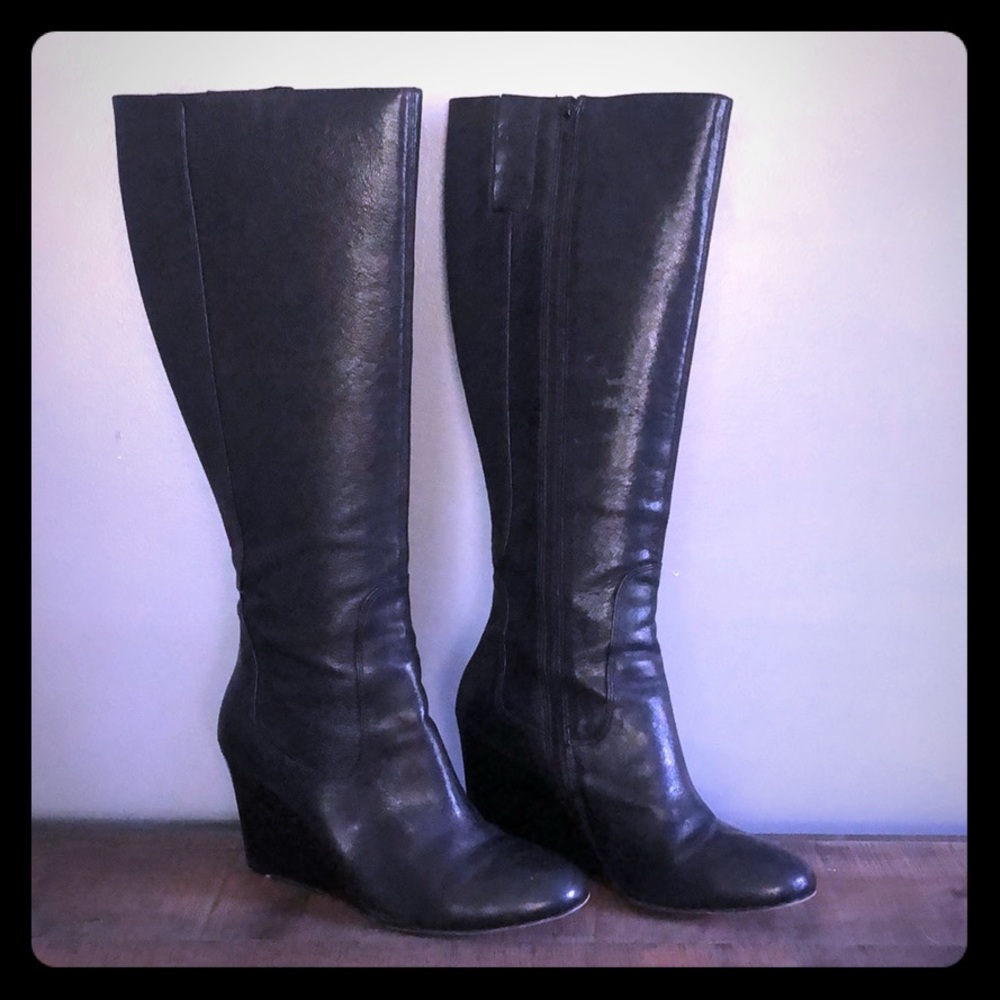 Nine West Leather Knee high wedge boots 👢